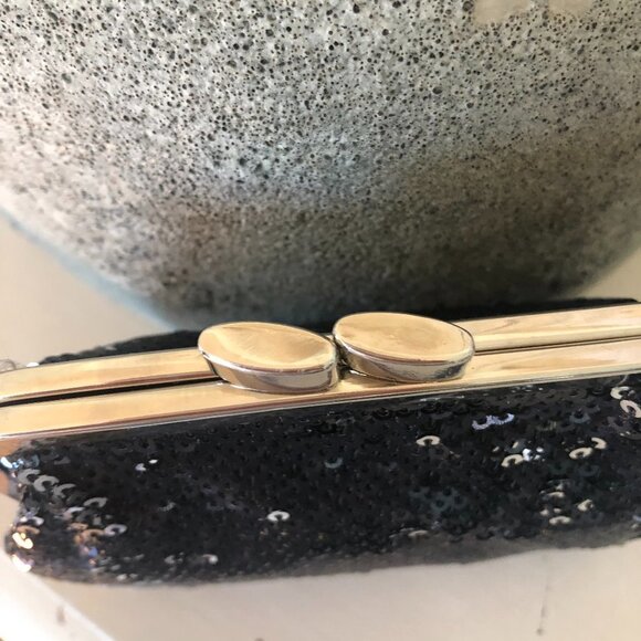 ANGEL FOREVER VICTORIA'S SECRET BEAUTIFUL BLK/SILVER COIN PURSE NEW IN BOX - Picture 5 of 7